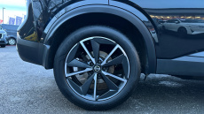 Nissan Qashqai 1.3 DiG-T MH Tekna 5dr Petrol Hatchback